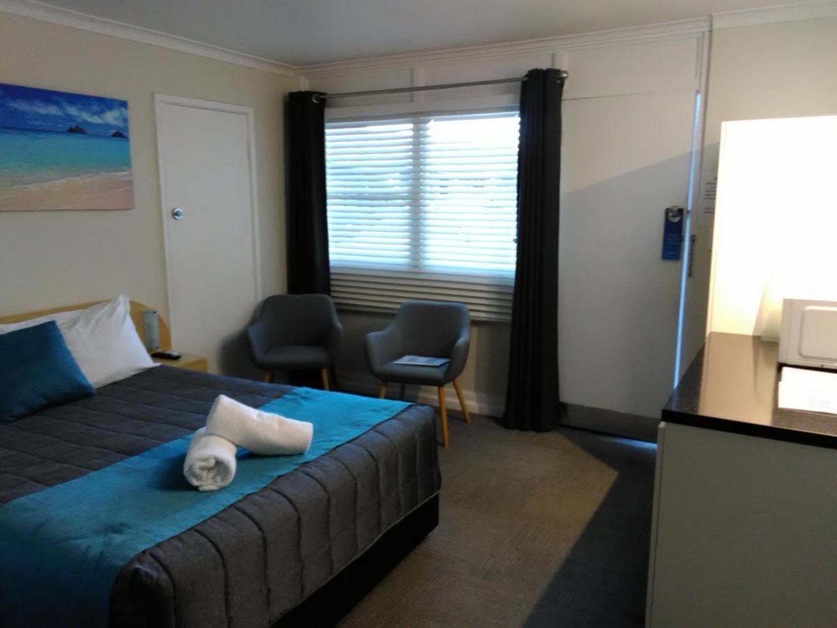 Caravilla Motor Inn Taree Extérieur photo