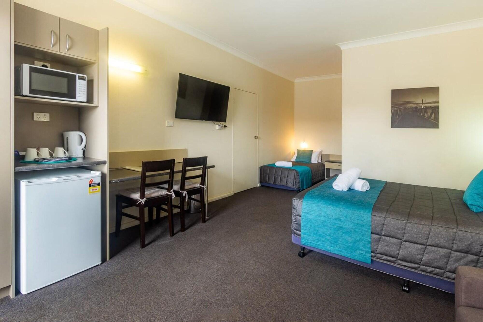 Caravilla Motor Inn Taree Extérieur photo