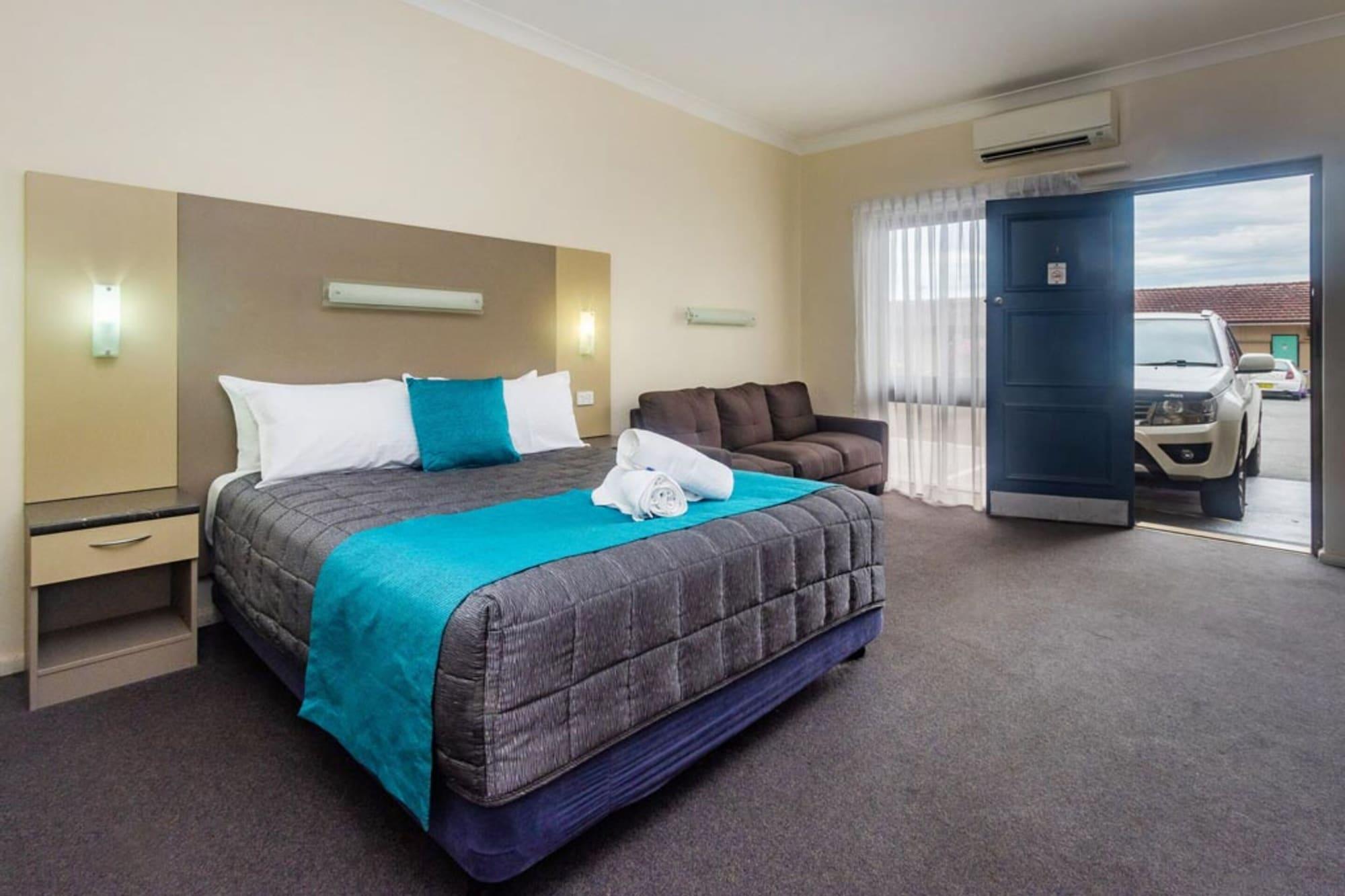 Caravilla Motor Inn Taree Extérieur photo