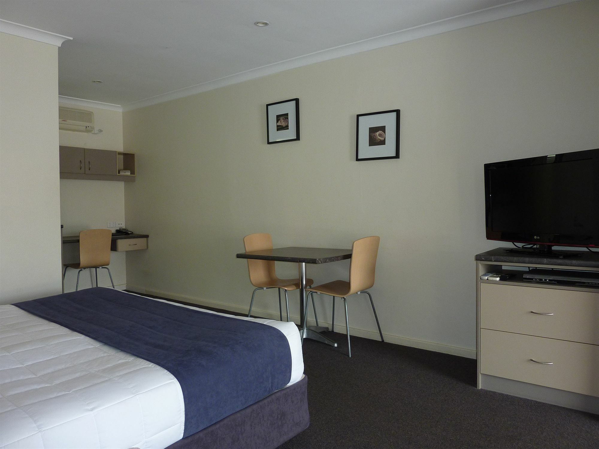 Caravilla Motor Inn Taree Extérieur photo